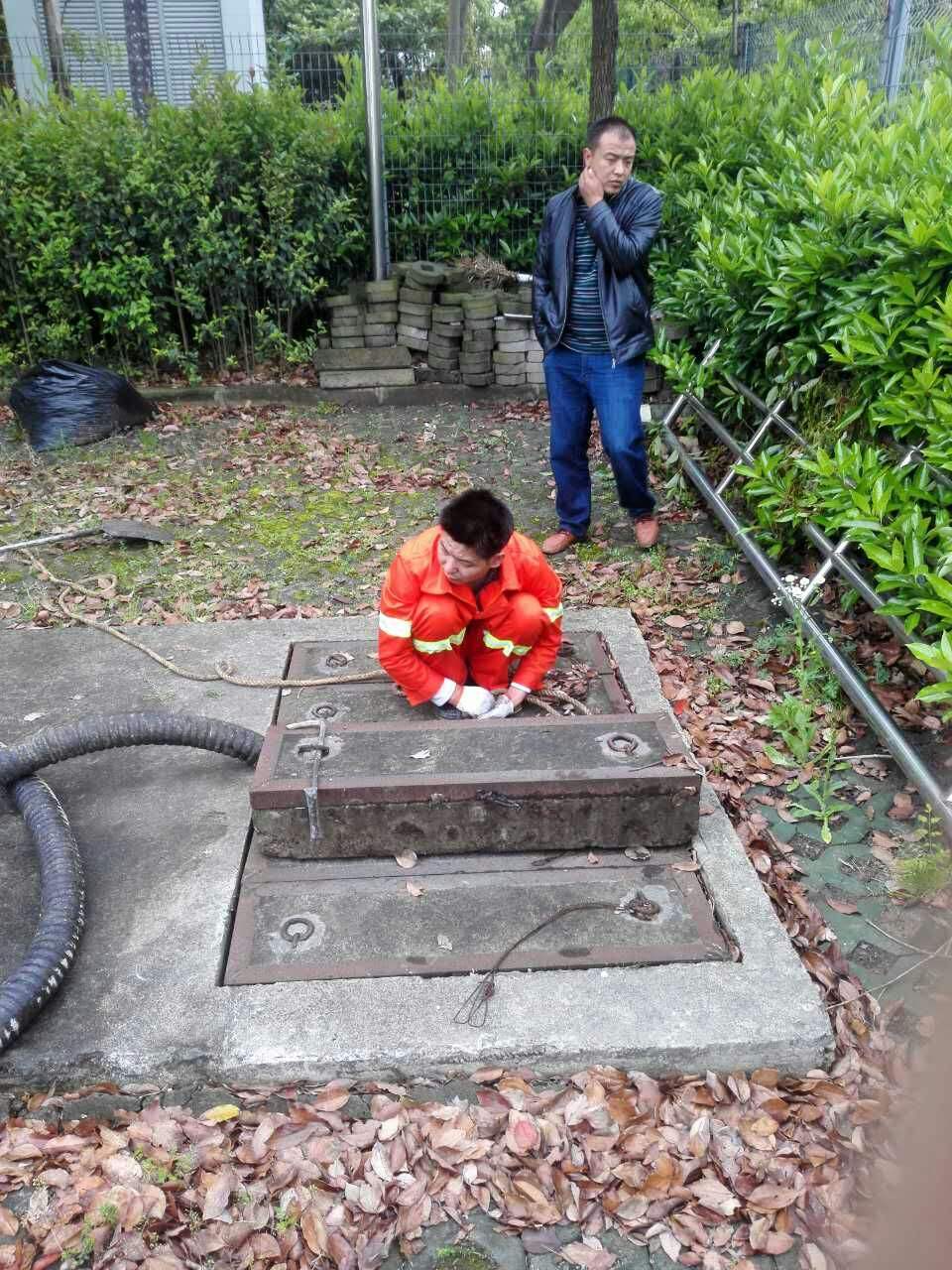 工农吸污抽粪